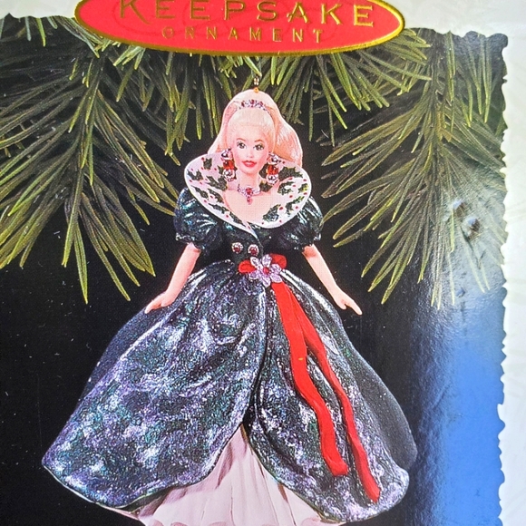 Hallmark Other - 1995 Hallmark Barbie ornament